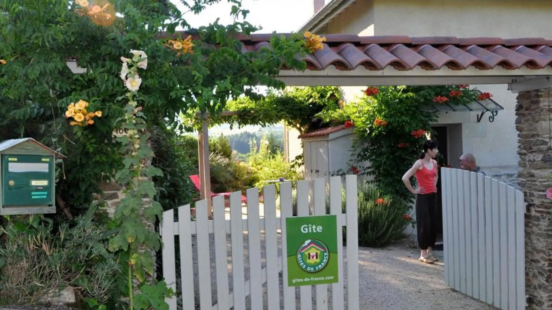 Gite De Charme Avec Terrasse, Wi-Fi Et Equipement Bebe - Fr-1-496-125 Chagnon Holiday home